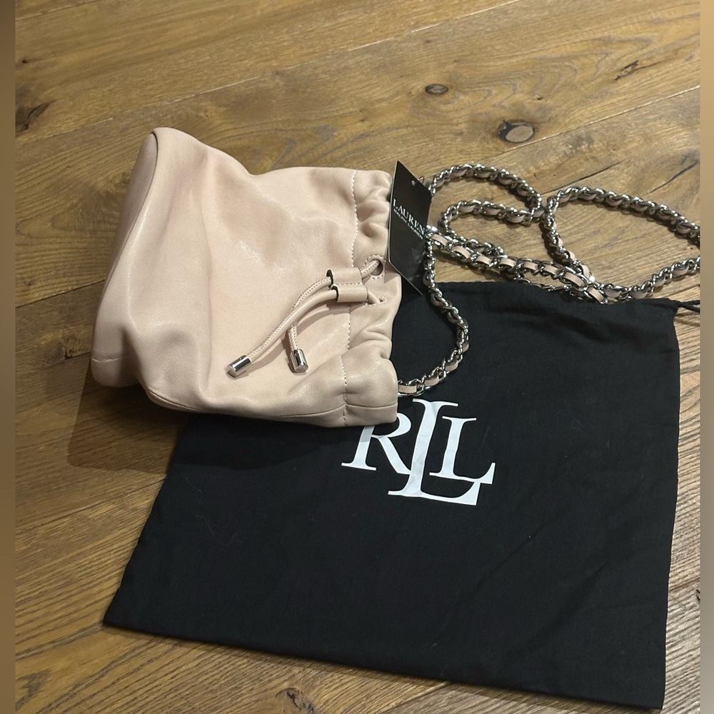 Ralph Lauren Leather Emmy Bucket Chan Shoulder Bag dust pink ( blush colour)